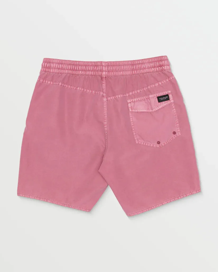 Center Trunk 17" Shorts- Dead Rose