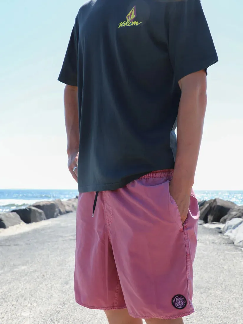 Center Trunk 17" Shorts- Dead Rose