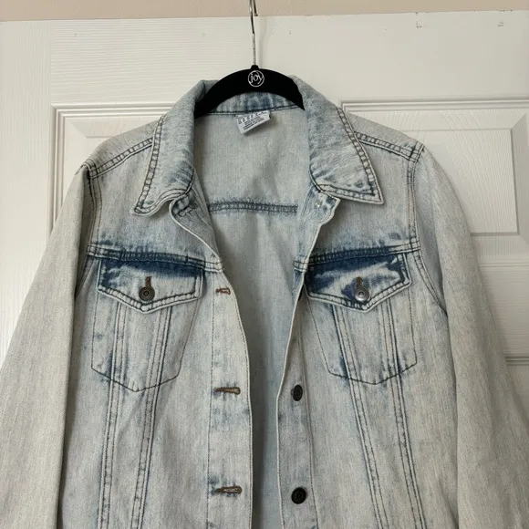 Def Leppard Pyromania ‘83 Tour Acid Washed Denim Jacket, size M
