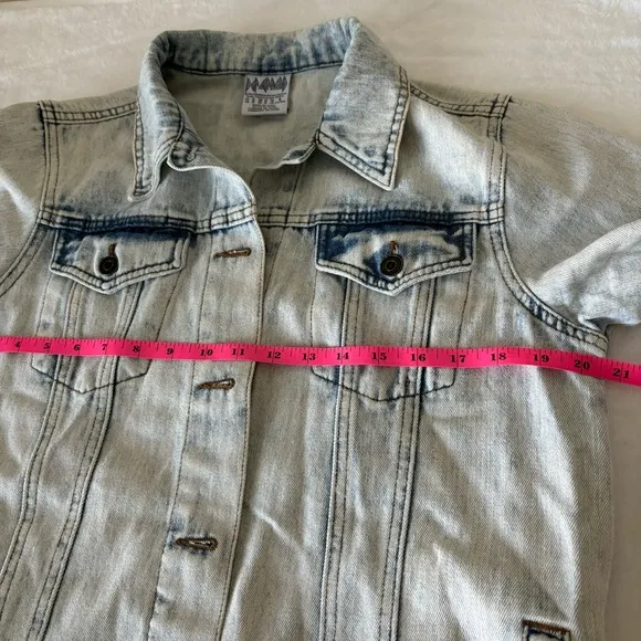 Def Leppard Pyromania ‘83 Tour Acid Washed Denim Jacket, size M