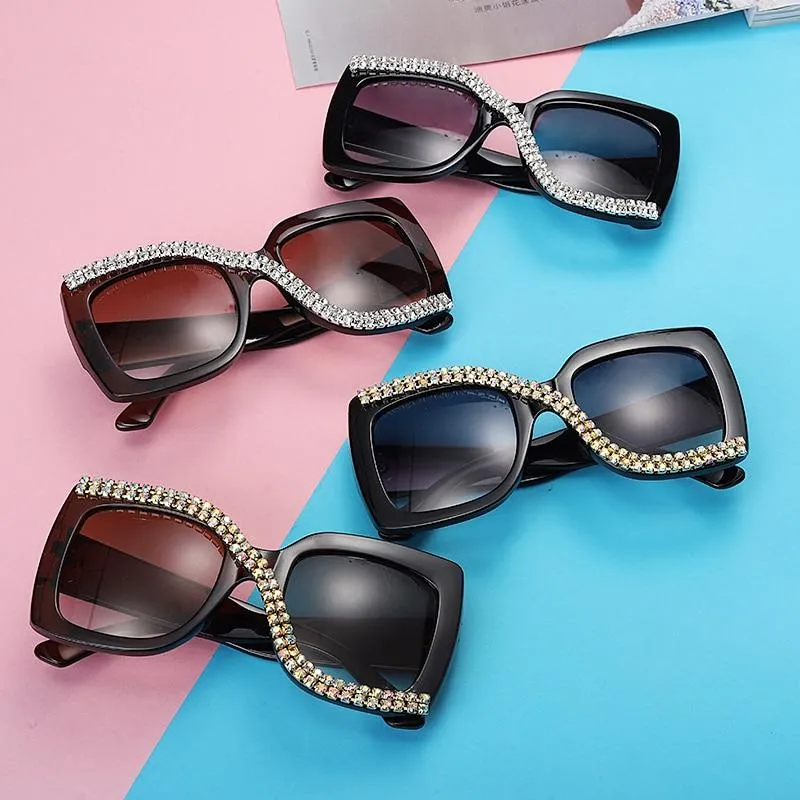 Diamond Square Sunglasses Women 2021 Luxury Vintage Oversized Sunglasses Unique One Piece Rhinestone Glasses Shades gafas de sol