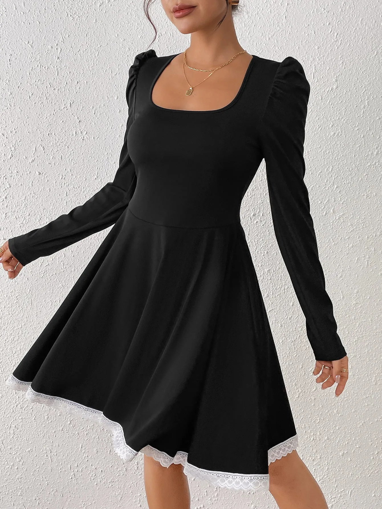 Elegant Square Neck Lace-Trimmed A-Line Dress with Long Sleeves
