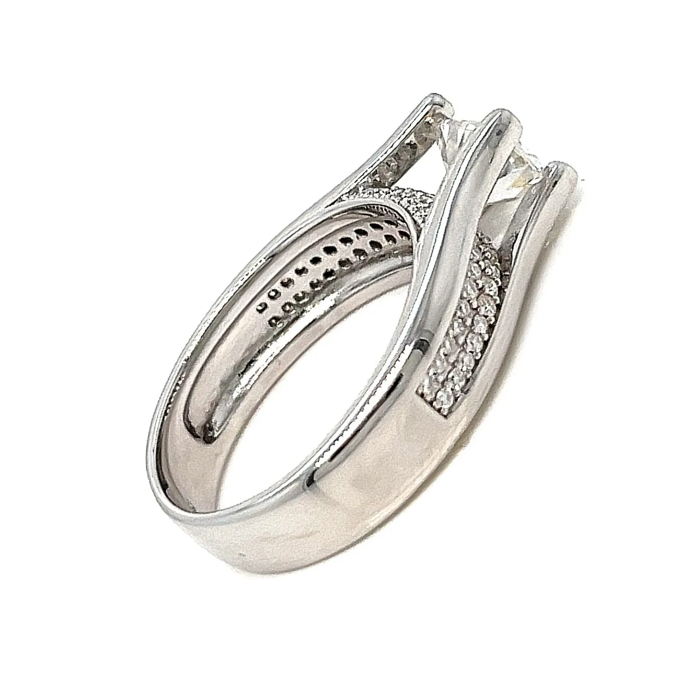 Engagement Shaped Cubic Zirconia 925 Silver Ring - C100169