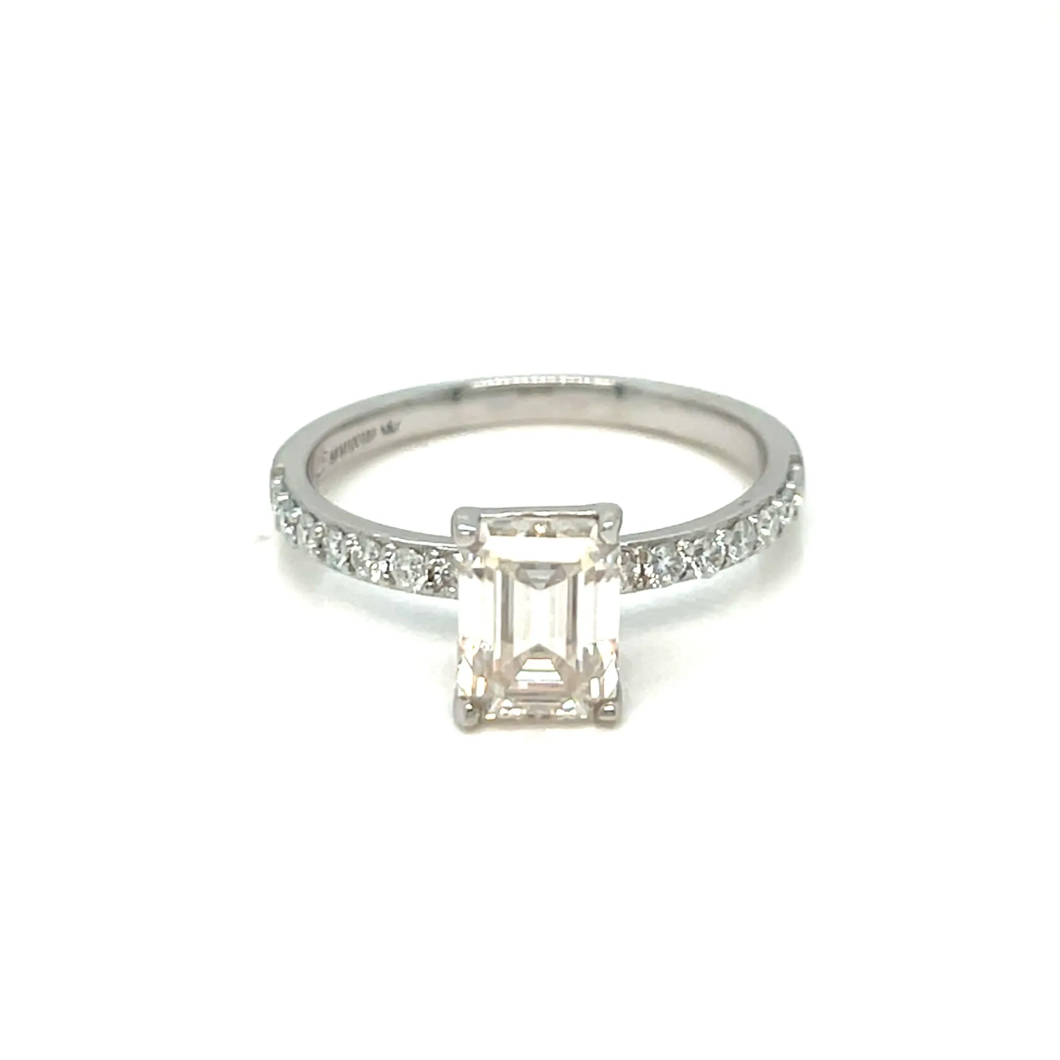Engagement Shaped Cubic Zirconia 925 Silver Ring - C100189