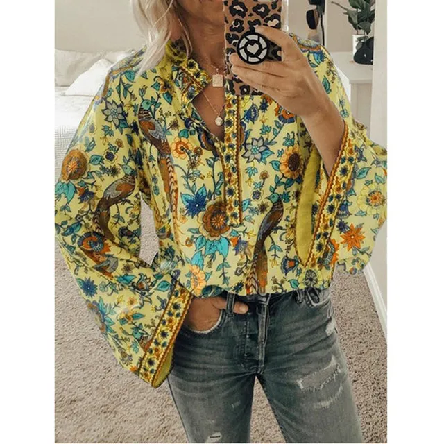 Gisela - Sophisticated fashion blouse