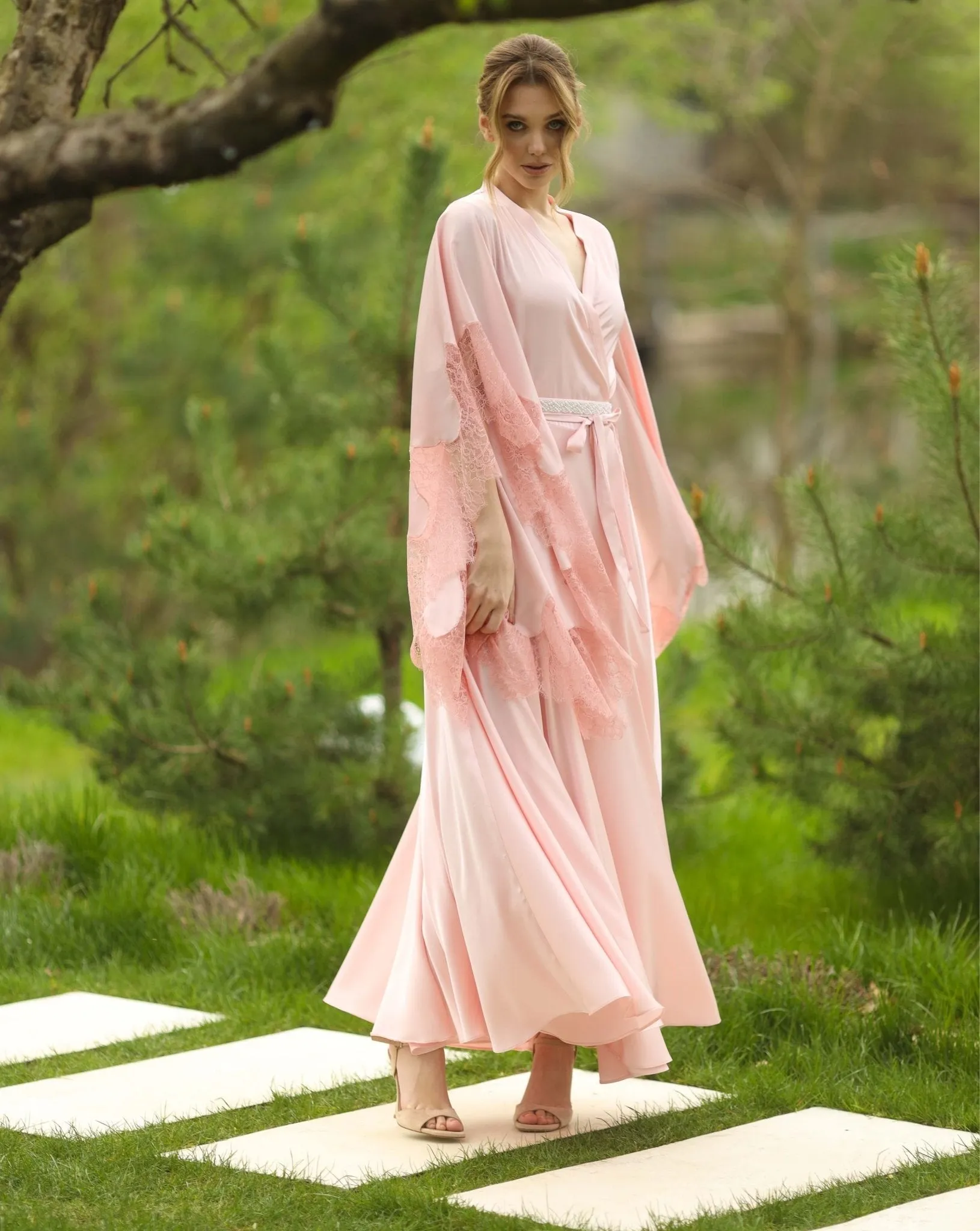Idealist Satin Robe