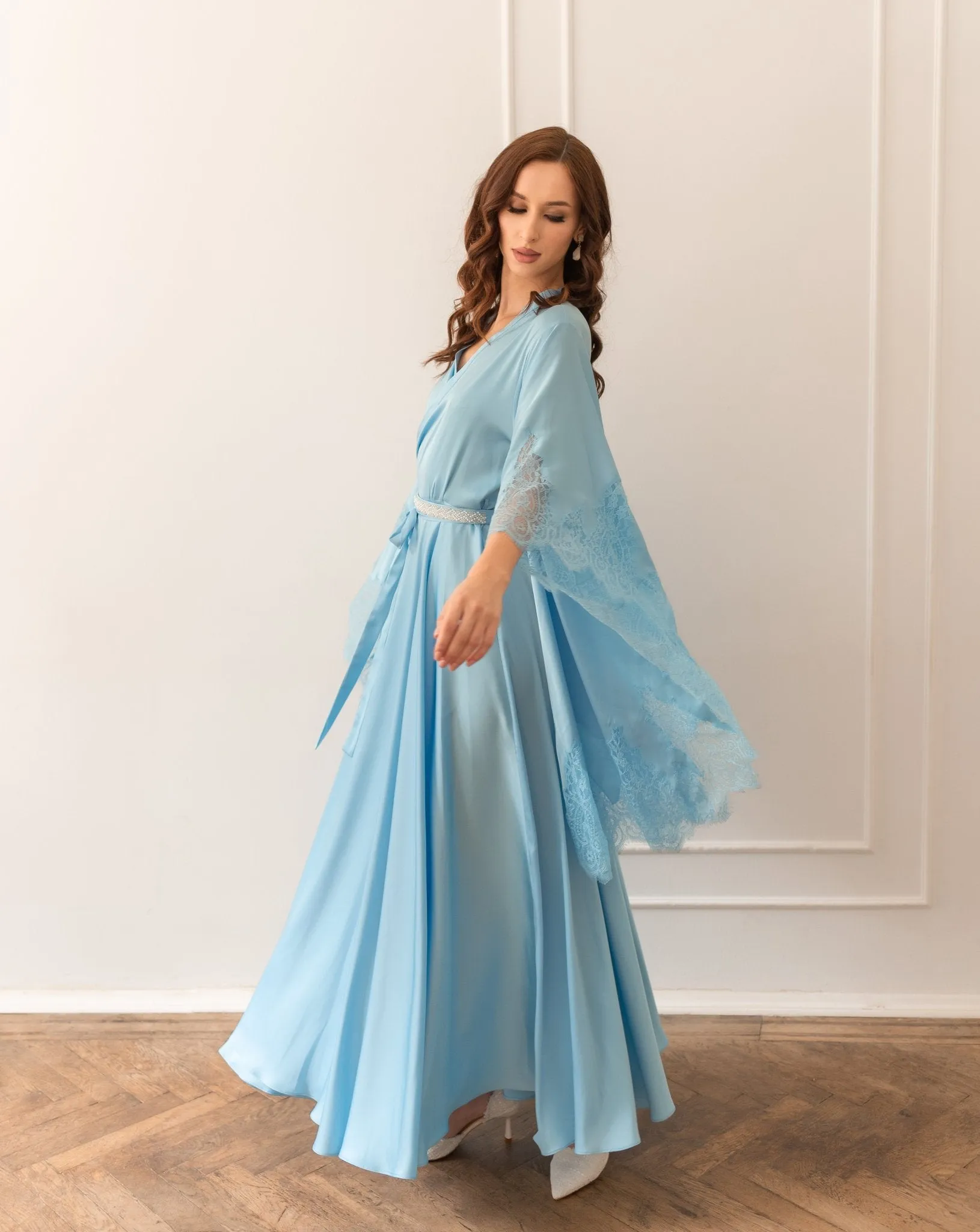 Idealist Satin Robe