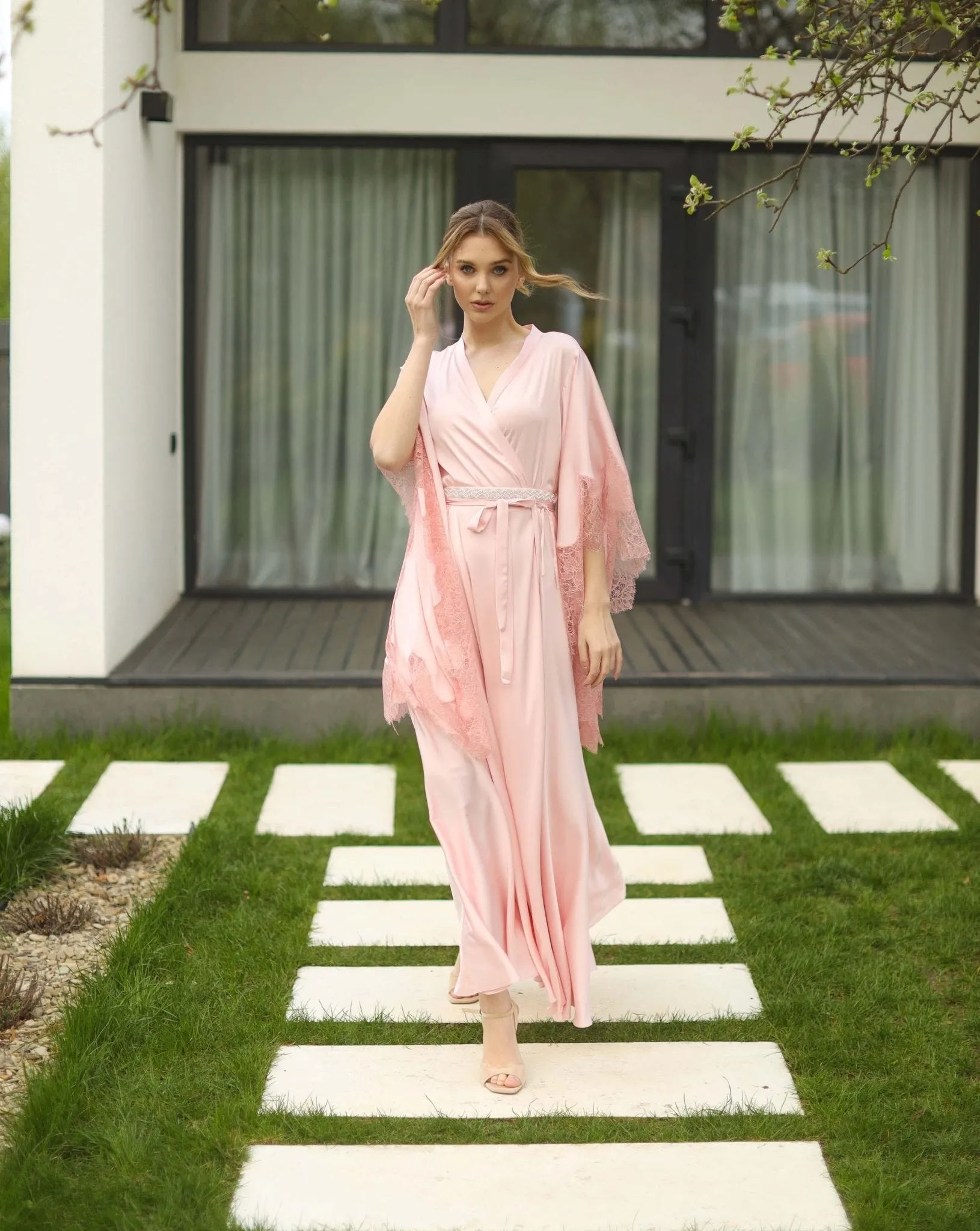 Idealist Satin Robe
