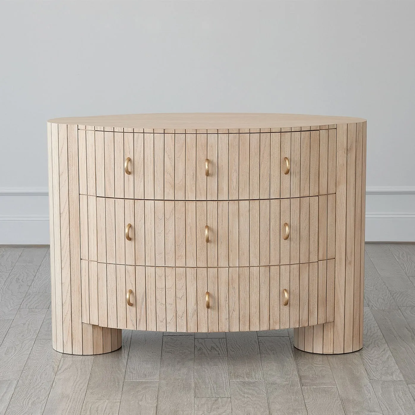 Luna Chest
