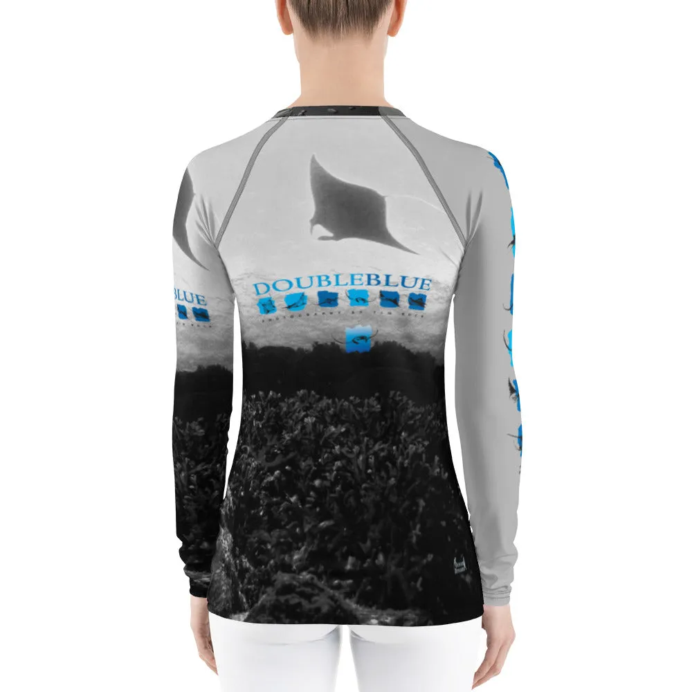 Manta Rays in Yap Doubleblue Logo Women's Rash Guard