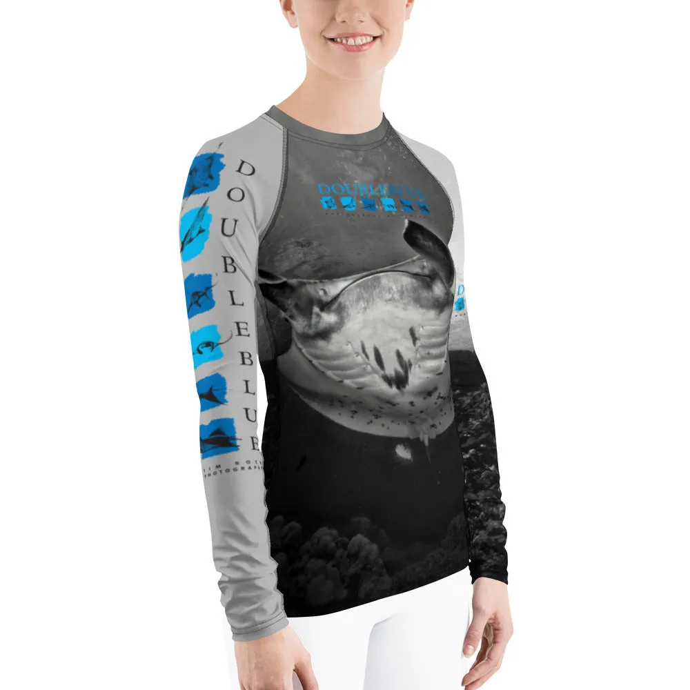 Manta Rays in Yap Doubleblue Logo Women's Rash Guard