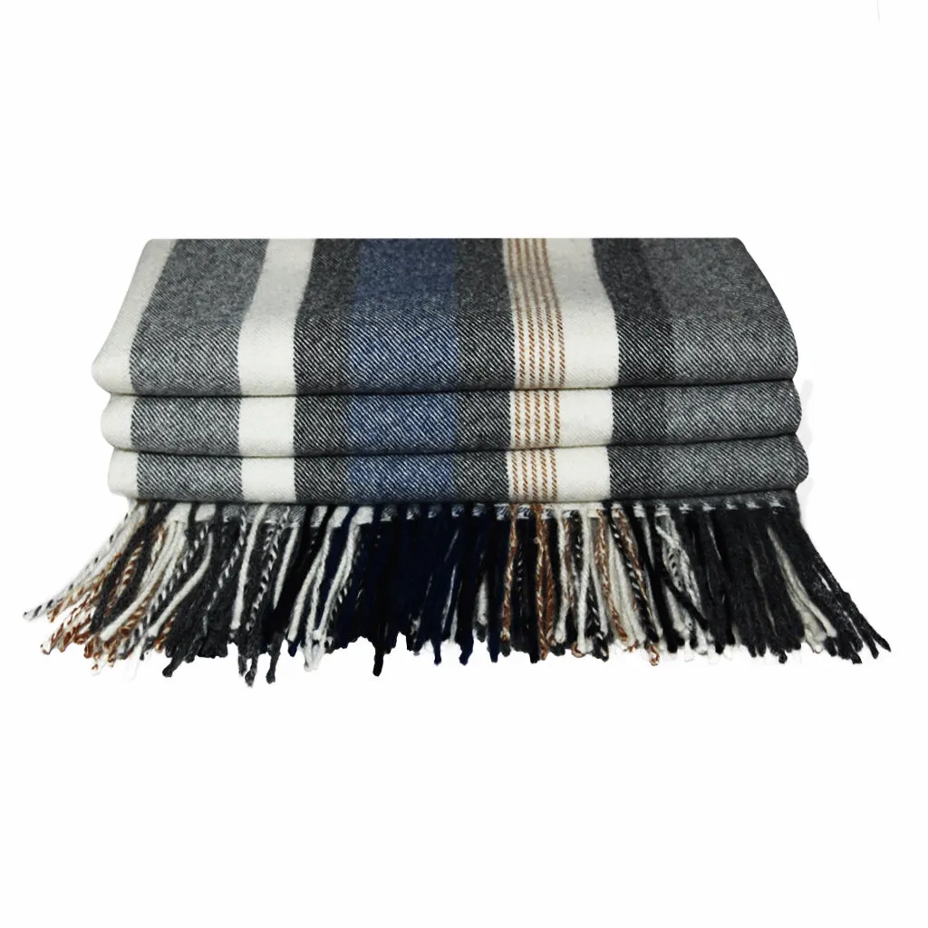 QISU Luxury Blue & Tan Club Alpaca Wool Blanket – Sophisticated Holiday Style