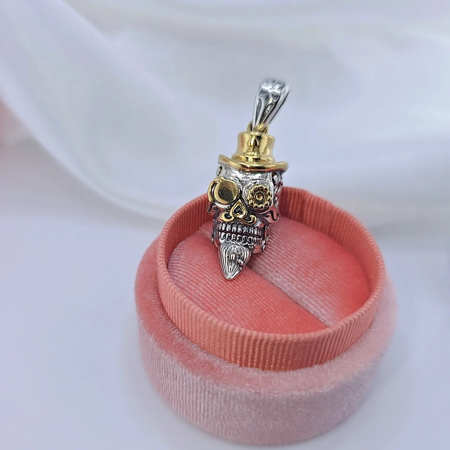Retro Style Punk Skull Hip-Hop Pendant