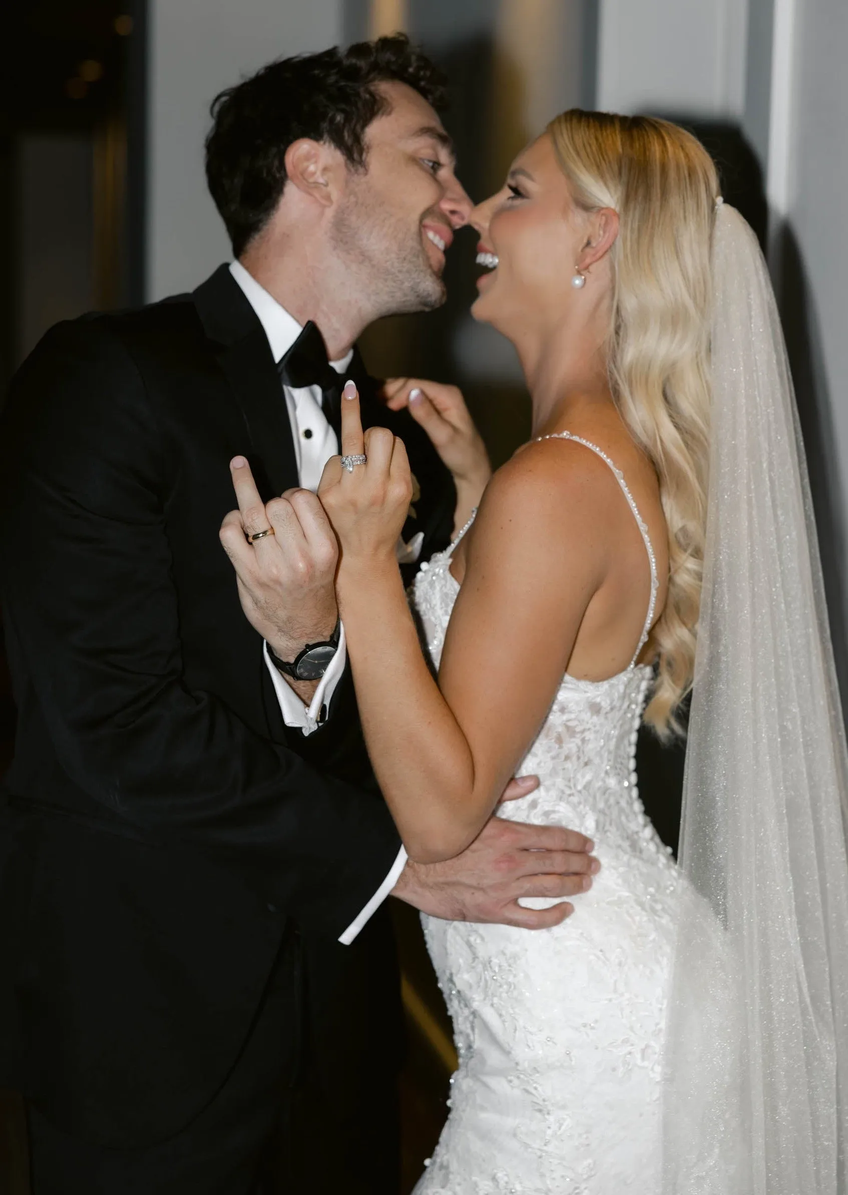 Simple Fingertip Length Wedding Veil with Ribbon Trim