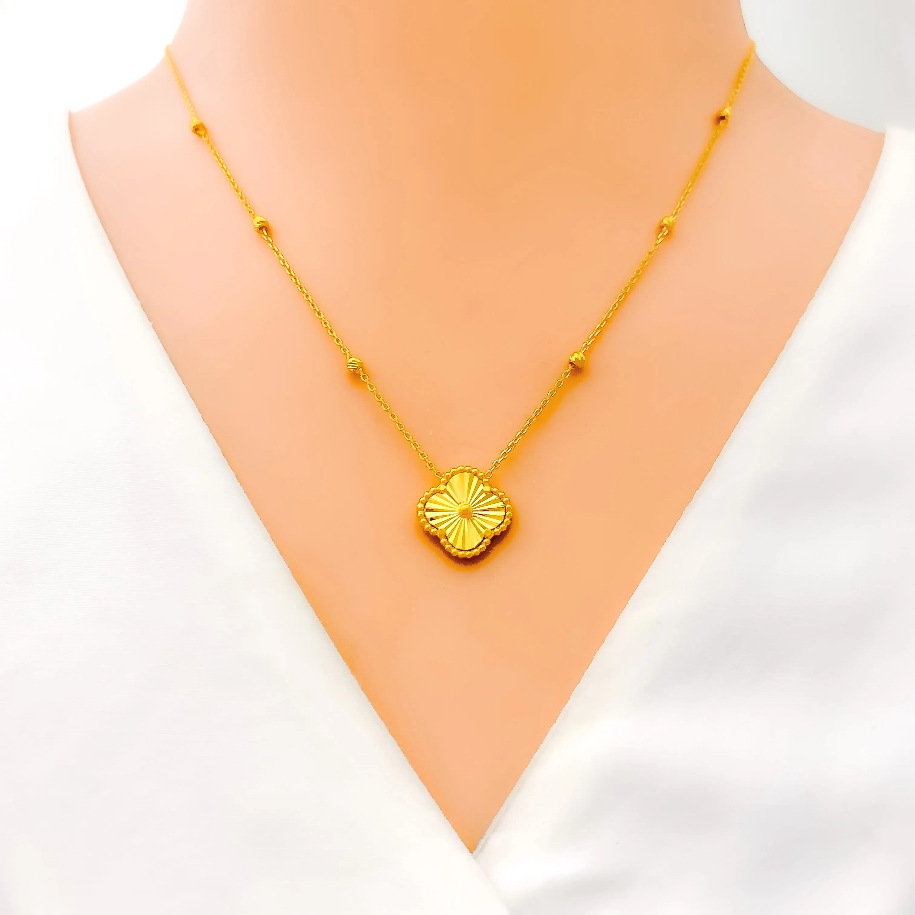 Sleek Sophisticated 22k Gold Clover Necklace