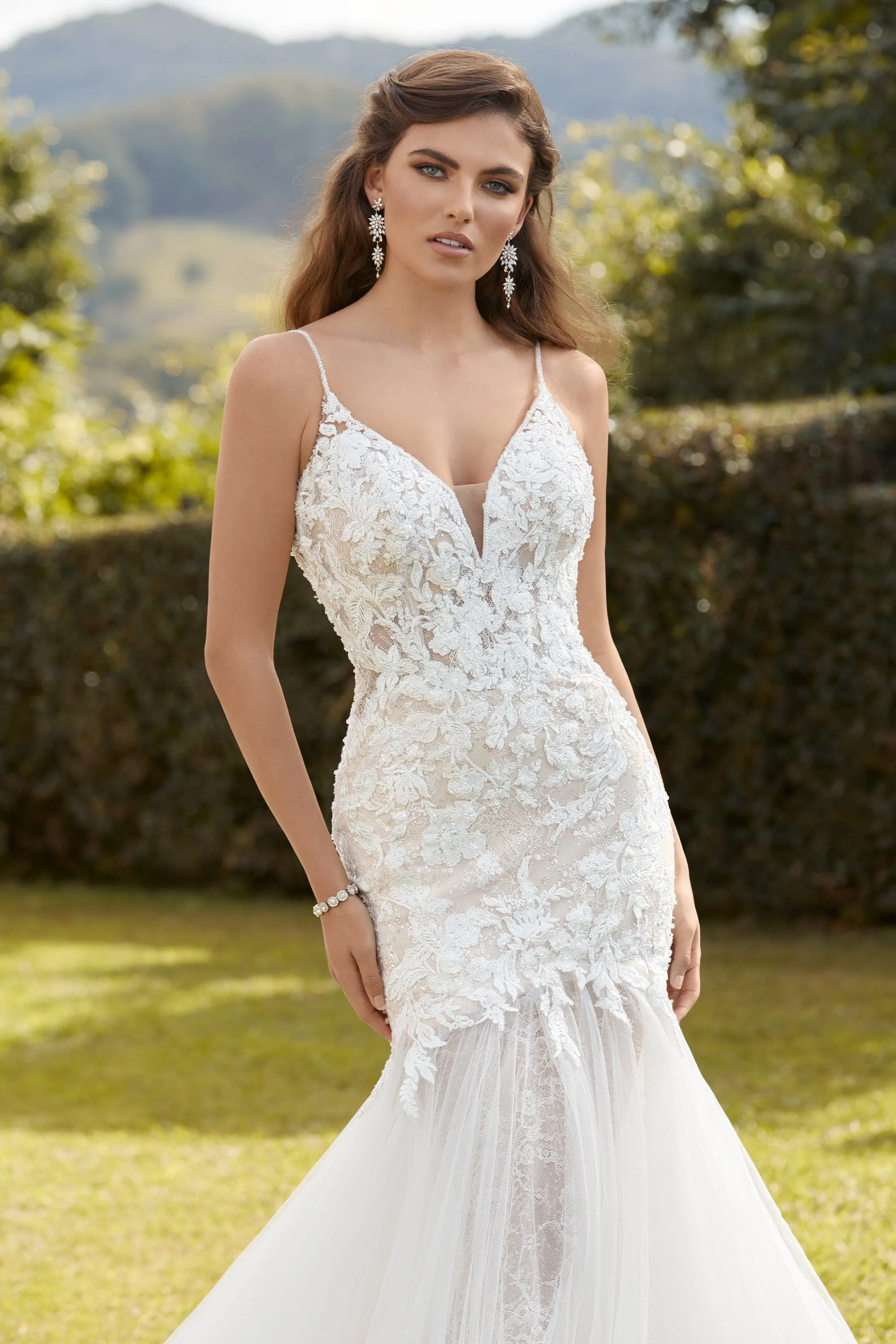 Sophia Tolli: Y12236 - Dakota
