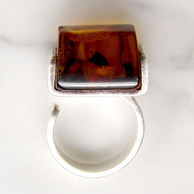 Sophisticated Modernist Baltic Amber & Sterling Ring