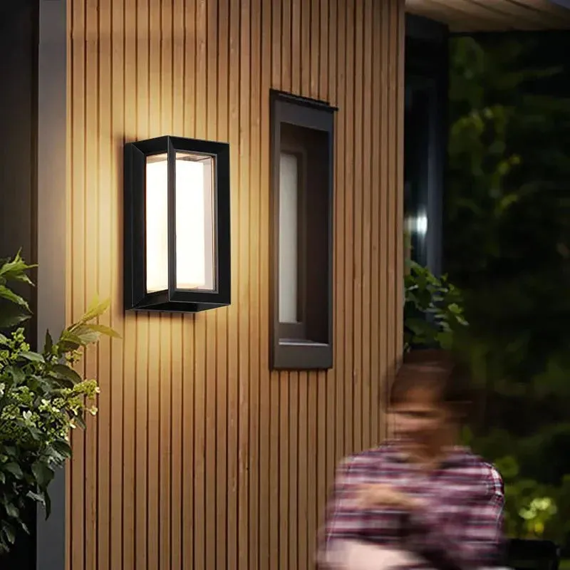 Sophisticated Outdoor Wall Light