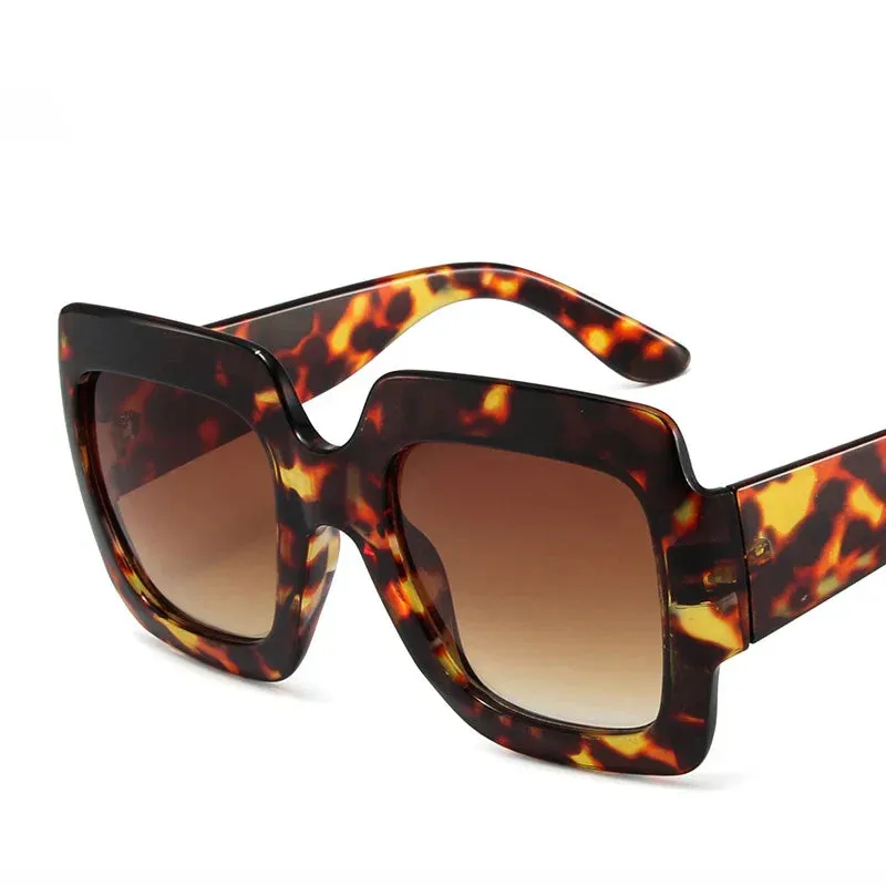Square Retro Sunglasses Women Oversized Leopard Eyewear Women/Men Glasses Vintage Women