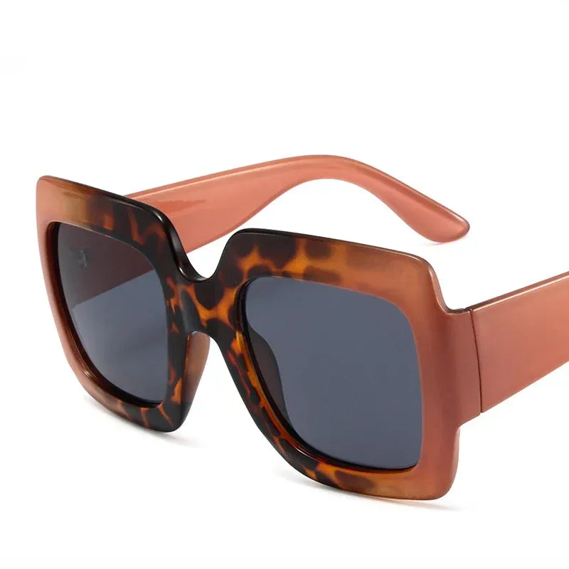 Square Retro Sunglasses Women Oversized Leopard Eyewear Women/Men Glasses Vintage Women