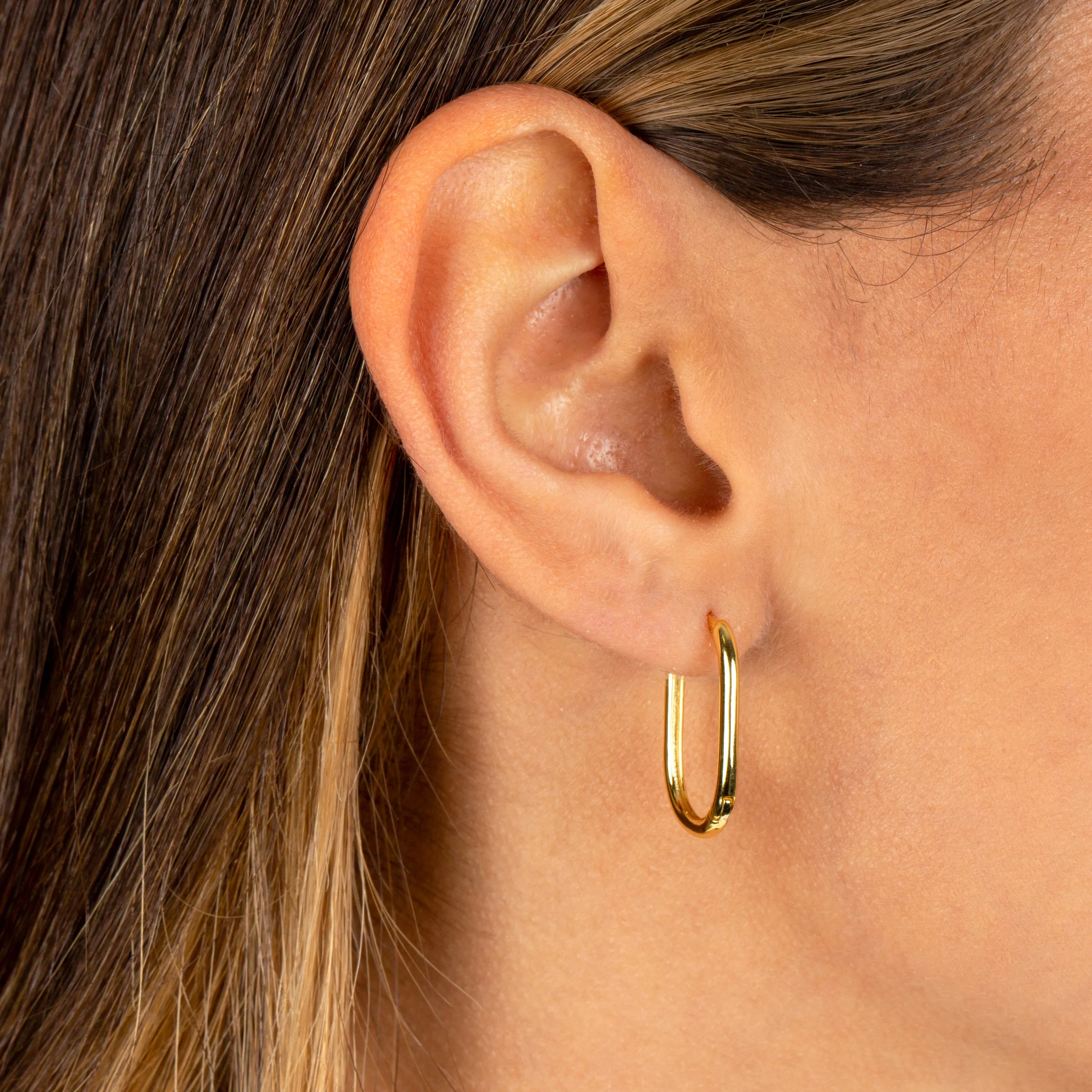 Thin Solid Oval Shape Huggie Earring
