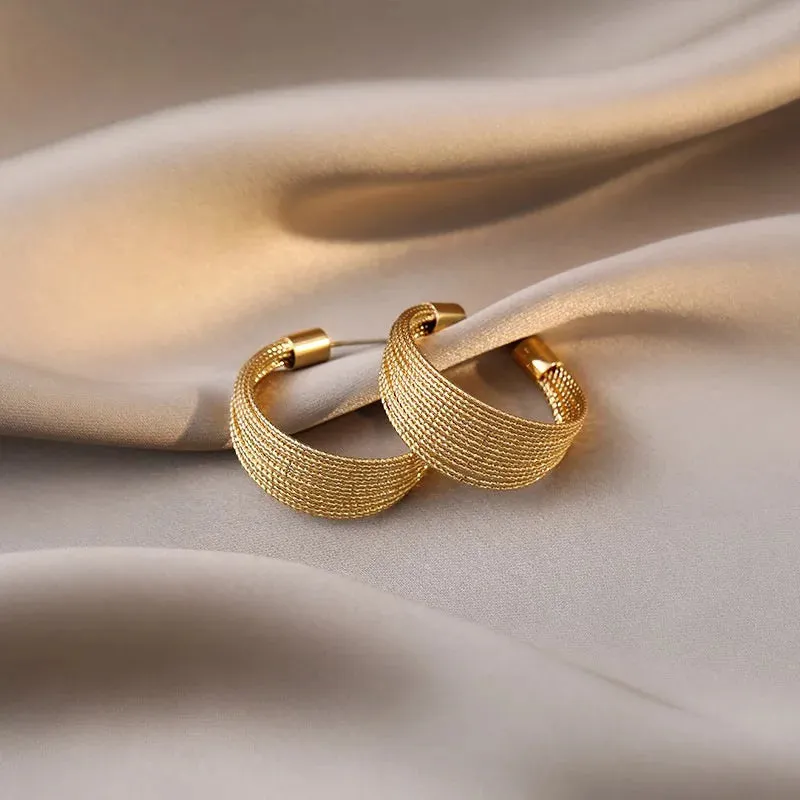 Unique Design Elegant Delicate Retro Exaggerated Multilayer Stud Earrings Women Jewelry