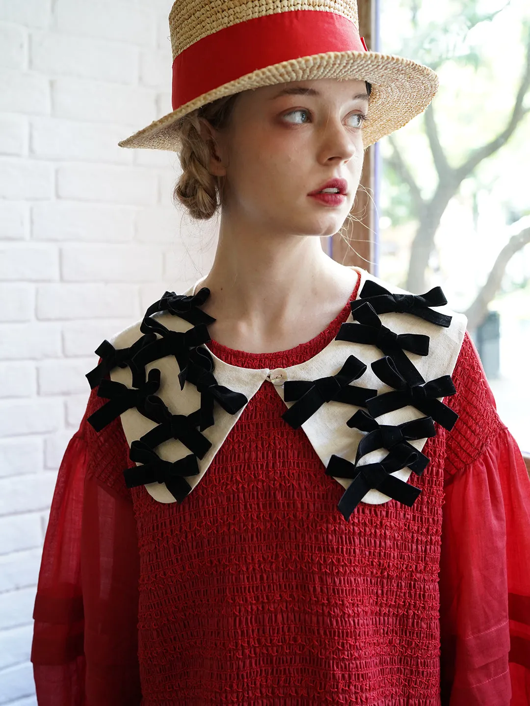 Unlogical Poem Retro Style Falsecollar