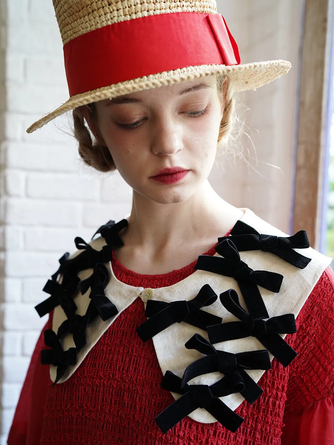 Unlogical Poem Retro Style Falsecollar