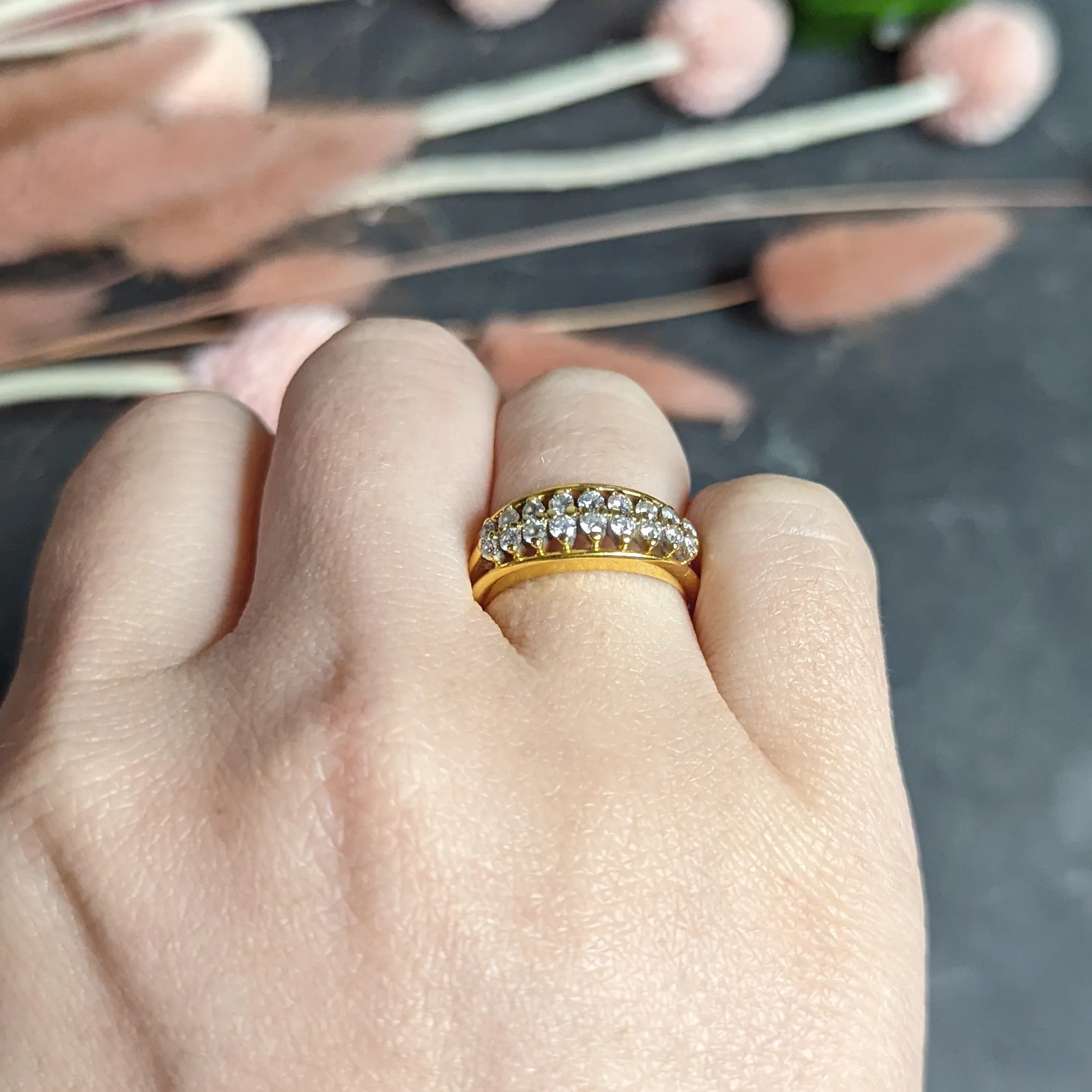 Vintage 0.55 CTW Diamond 18 Karat Gold Split Band Ring