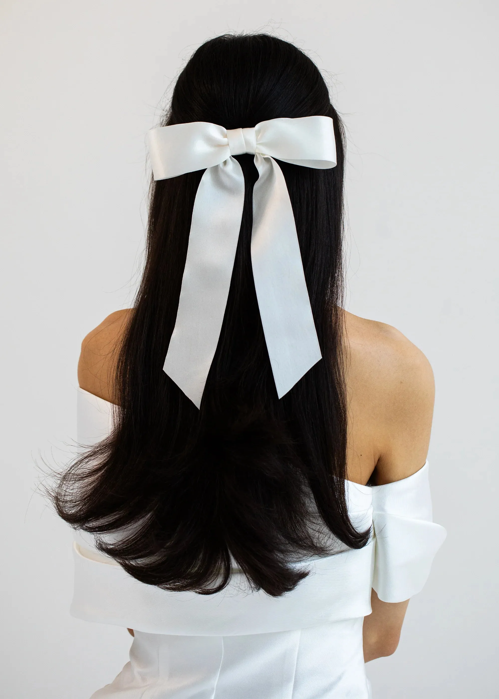 Virginia bow barrette